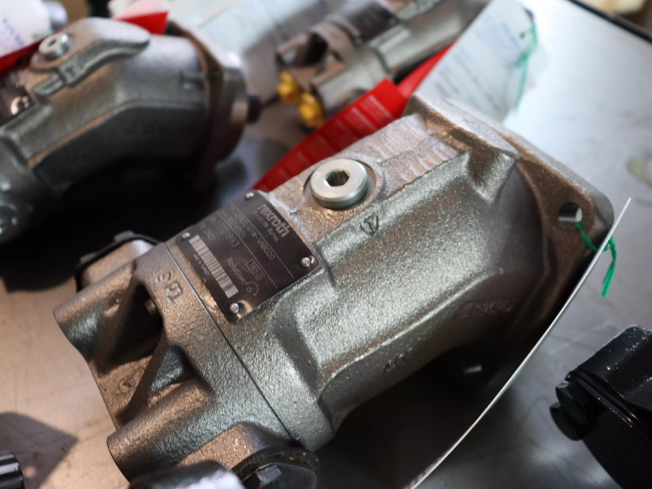 REXROTH A2FM63/61W-VAB020 - Moteur hydraulique pour Matériel industriel: photos 2 REXROTH A2FM63/61W-VAB020 - Moteur hydraulique pour Matériel industriel: photos 2