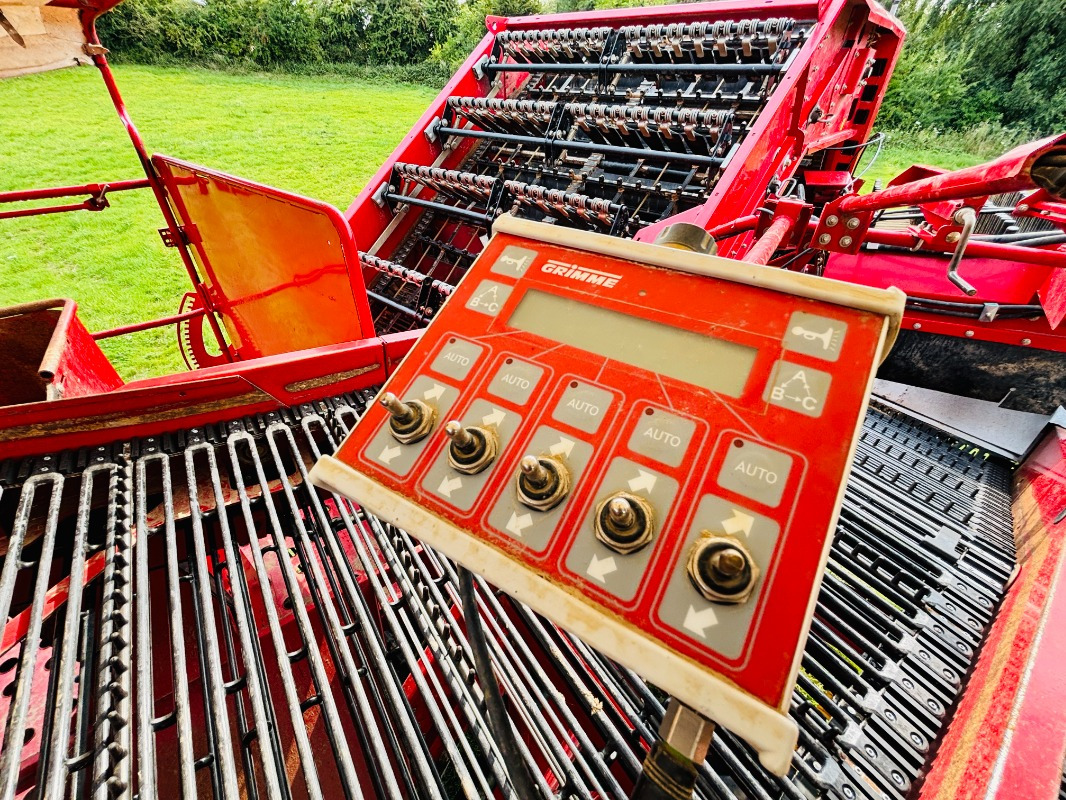Grimme SE 260 UB - Matériel de récolte: photos 4 Grimme SE 260 UB - Matériel de récolte: photos 4