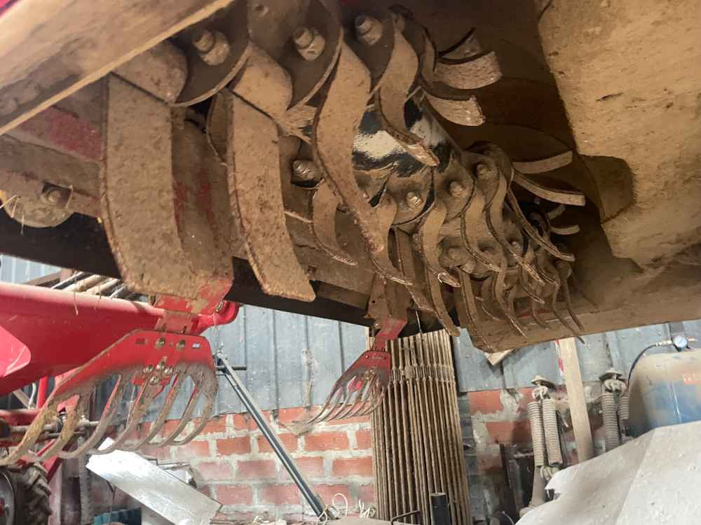 Grimme VARITRON 270 PLATINUM - Matériel de récolte: photos 2 Grimme VARITRON 270 PLATINUM - Matériel de récolte: photos 2