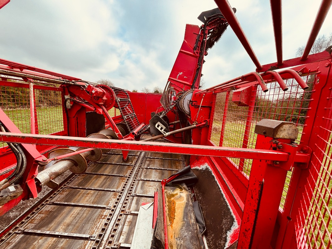 Holmer T4-30 - Outils du sol: photos 4 Holmer T4-30 - Outils du sol: photos 4