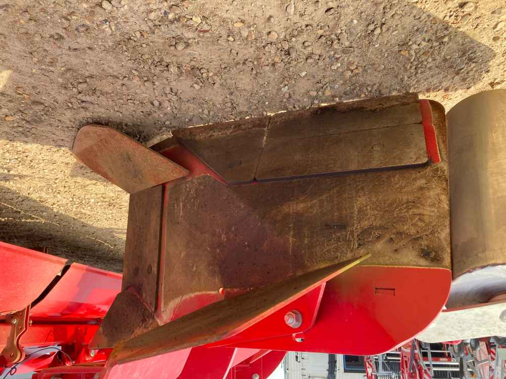 Matériel de récolte Grimme Grimme, GF600, 6 Row/3Bed Tilla, Rotovator: photos 18 Matériel de récolte Grimme Grimme, GF600, 6 Row/3Bed Tilla, Rotovator: photos 18