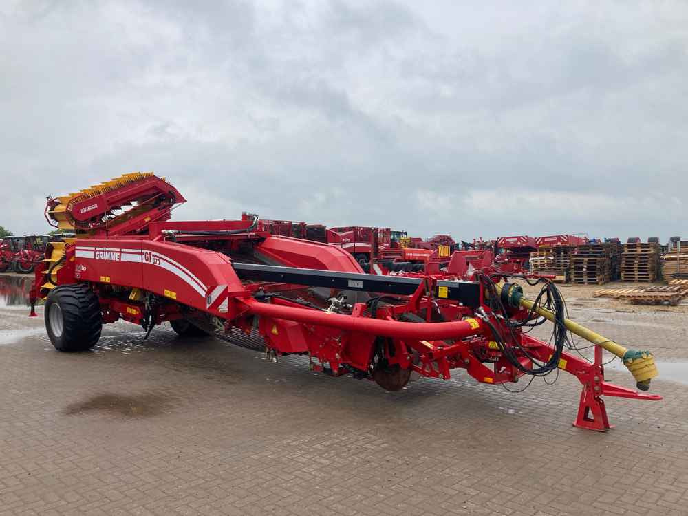 Grimme Grimme GT170S 2 Row Trailed Harvester - Matériel de récolte: photos 1 Grimme Grimme GT170S 2 Row Trailed Harvester - Matériel de récolte: photos 1