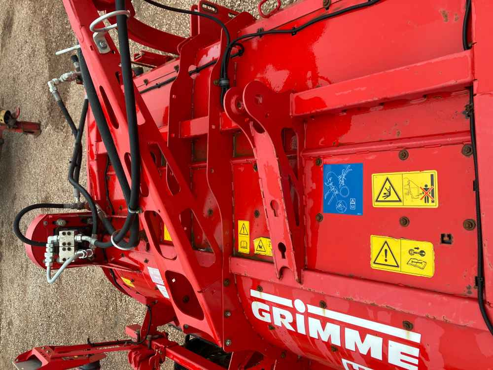Grimme Grimme HT 210 Front Mounted Self-Propelled Topper - Matériel de récolte: photos 5 Grimme Grimme HT 210 Front Mounted Self-Propelled Topper - Matériel de récolte: photos 5