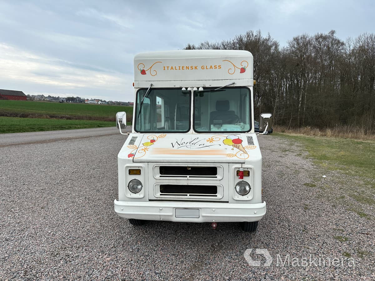 Foodtruck Chevrolet 1973 - Fourgonnette: photos 2 Foodtruck Chevrolet 1973 - Fourgonnette: photos 2