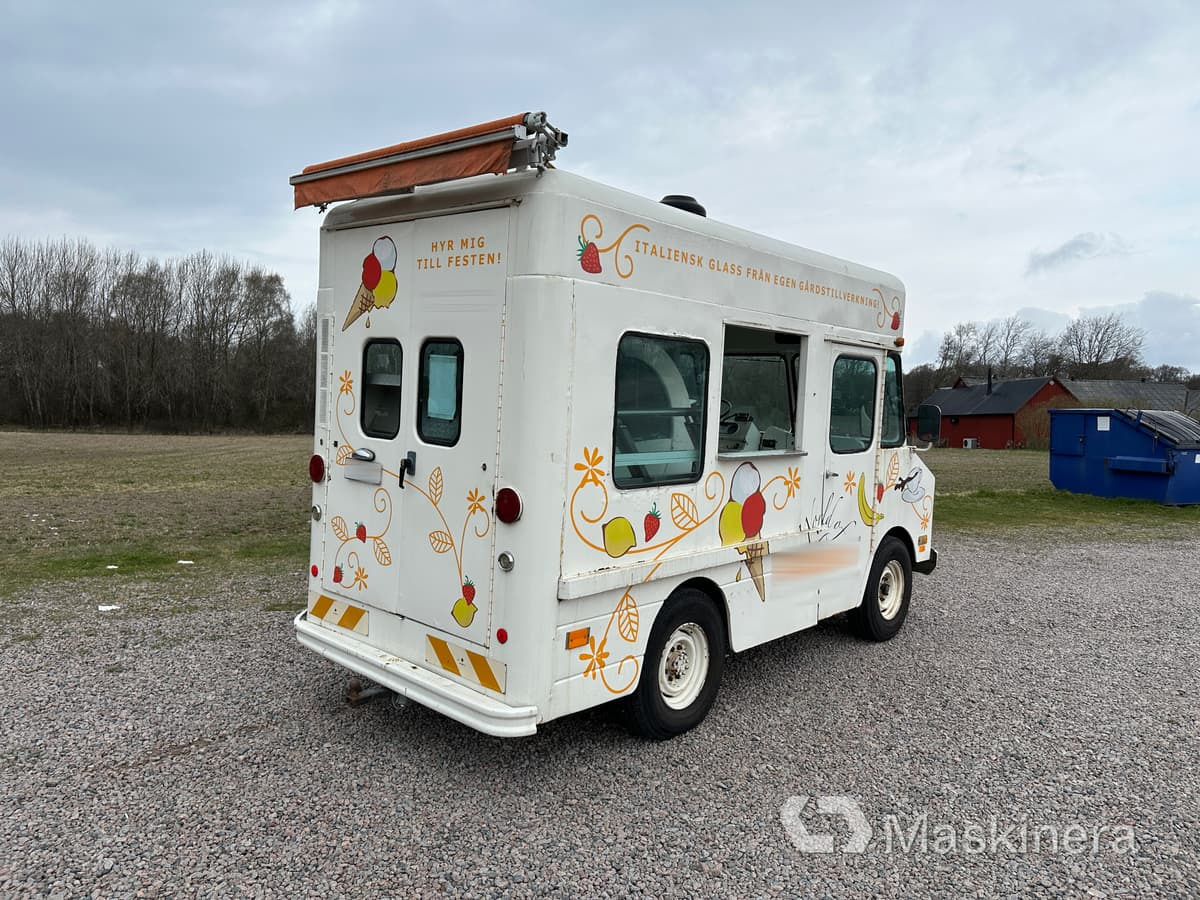 Foodtruck Chevrolet 1973 - Fourgonnette: photos 5 Foodtruck Chevrolet 1973 - Fourgonnette: photos 5