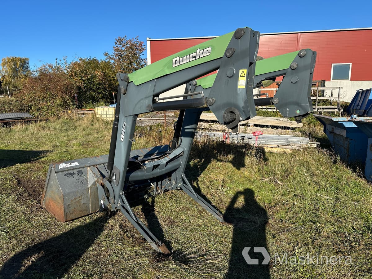 Frontlastare Ålö Quicke Q46 med skopa - Chargeur frontal pour tracteur: photos 3 Frontlastare Ålö Quicke Q46 med skopa - Chargeur frontal pour tracteur: photos 3