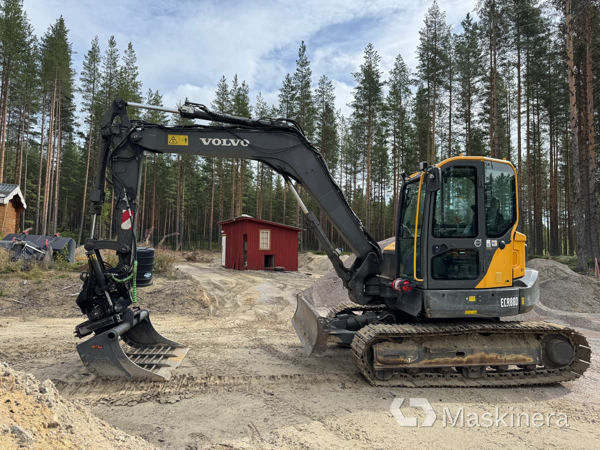 Grävmaskin Volvo ECR88D med tillbehör - Pelle sur chenille: photos 2 Grävmaskin Volvo ECR88D med tillbehör - Pelle sur chenille: photos 2