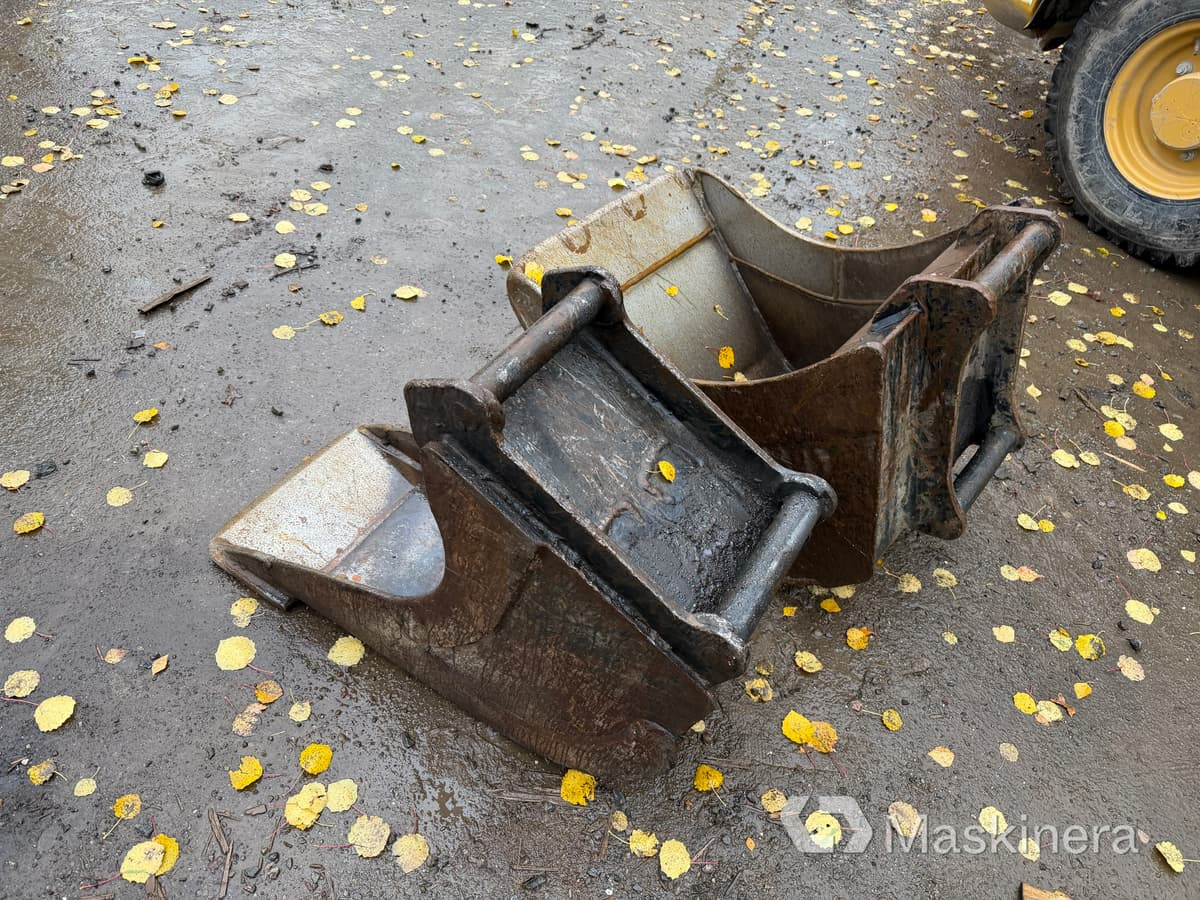 Pelle sur chenille Grävmaskin Volvo ECR88D med tillbehör: photos 47 Pelle sur chenille Grävmaskin Volvo ECR88D med tillbehör: photos 47