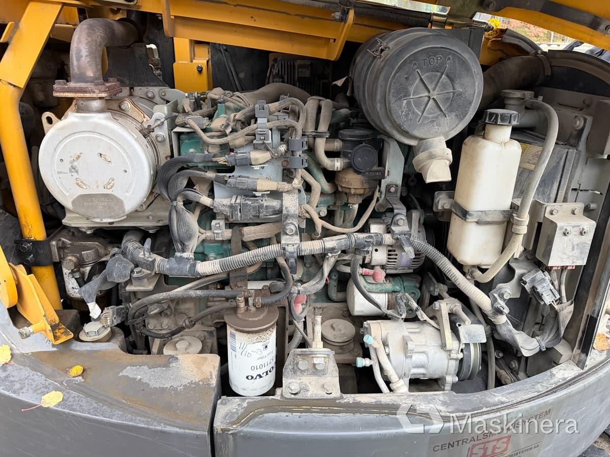 Pelle sur chenille Grävmaskin Volvo ECR88D med tillbehör: photos 25 Pelle sur chenille Grävmaskin Volvo ECR88D med tillbehör: photos 25