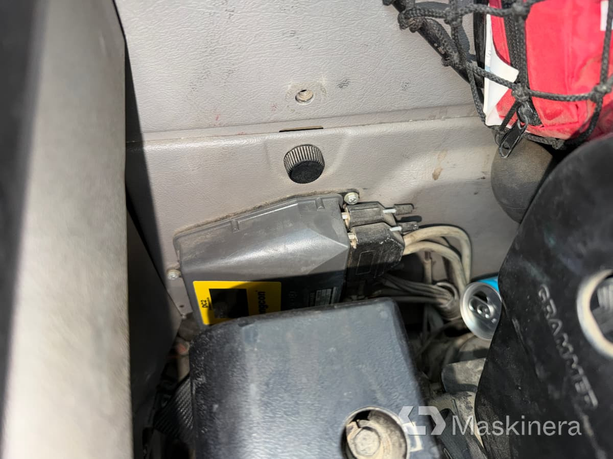 Pelle sur chenille Grävmaskin Volvo ECR88D med tillbehör: photos 38 Pelle sur chenille Grävmaskin Volvo ECR88D med tillbehör: photos 38