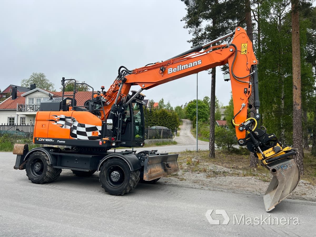 Hjulgrävare Doosan DX165W-5 med tillbehör - Pelle sur chenille: photos 4 Hjulgrävare Doosan DX165W-5 med tillbehör - Pelle sur chenille: photos 4