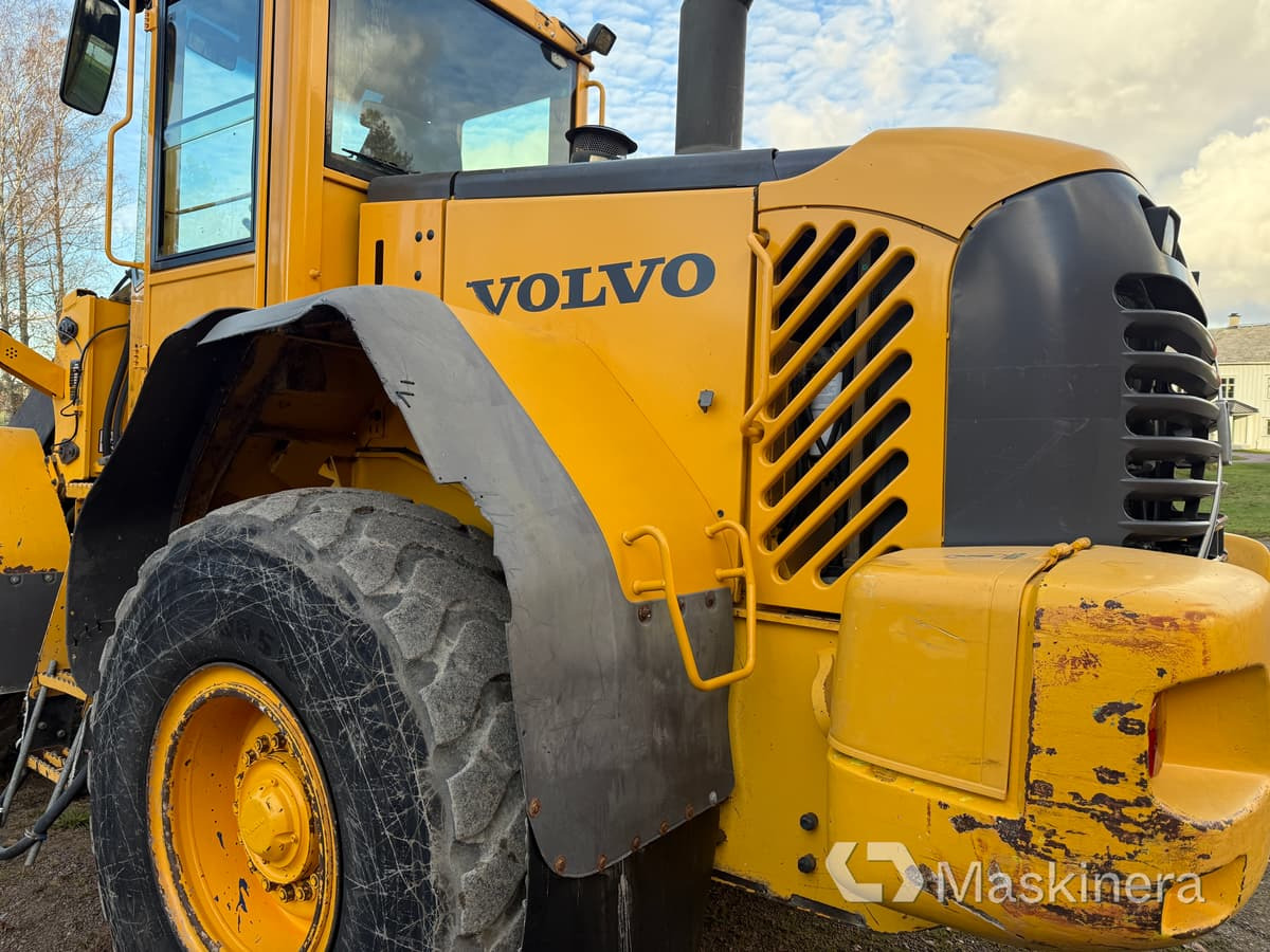 Crédit-bail de  Hjullastare Volvo L90E med tillbehör Hjullastare Volvo L90E med tillbehör: photos 35