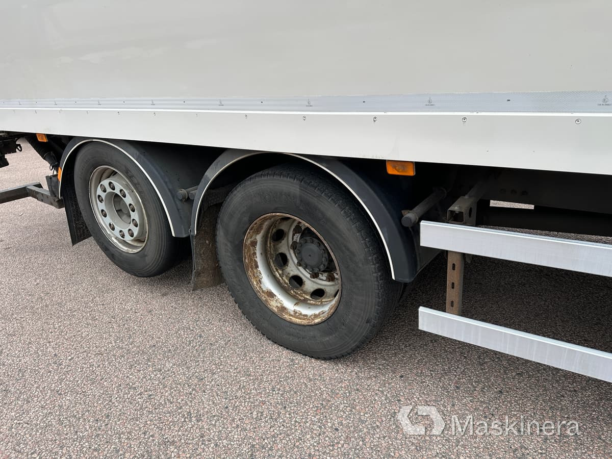 Camion fourgon Lastbil Volvo FH 2018 Euro 6: photos 48 Camion fourgon Lastbil Volvo FH 2018 Euro 6: photos 48