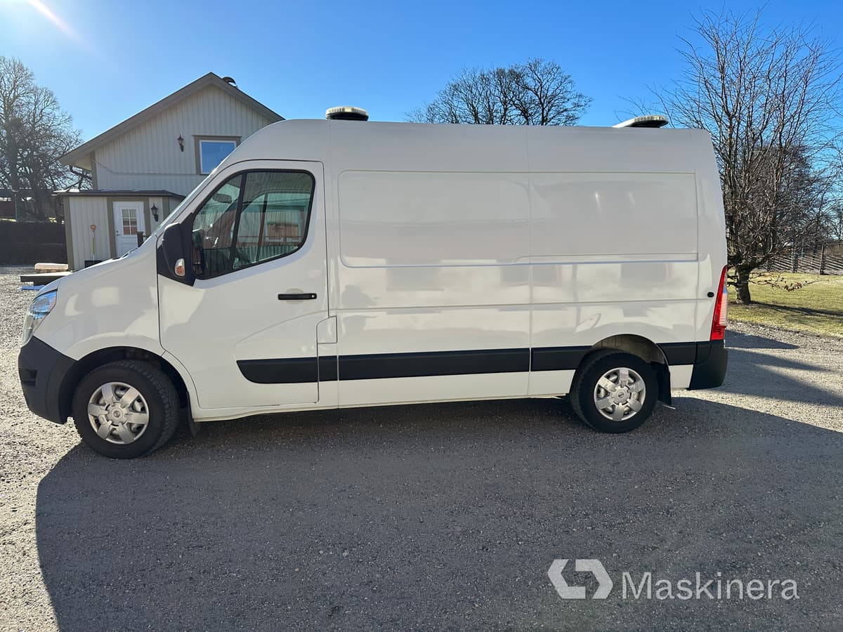 Skåpbil Nissan NV400 Euro 6 - Fourgon utilitaire: photos 4 Skåpbil Nissan NV400 Euro 6 - Fourgon utilitaire: photos 4
