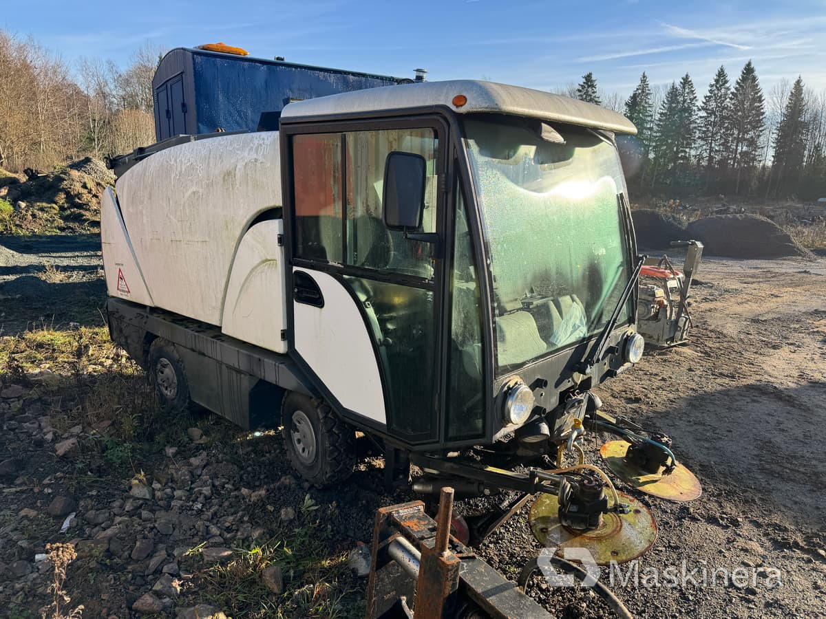 Sopmaskin Johnston Compact 142A 101T (Rep. objekt) - Balayeuse de voirie: photos 3 Sopmaskin Johnston Compact 142A 101T (Rep. objekt) - Balayeuse de voirie: photos 3