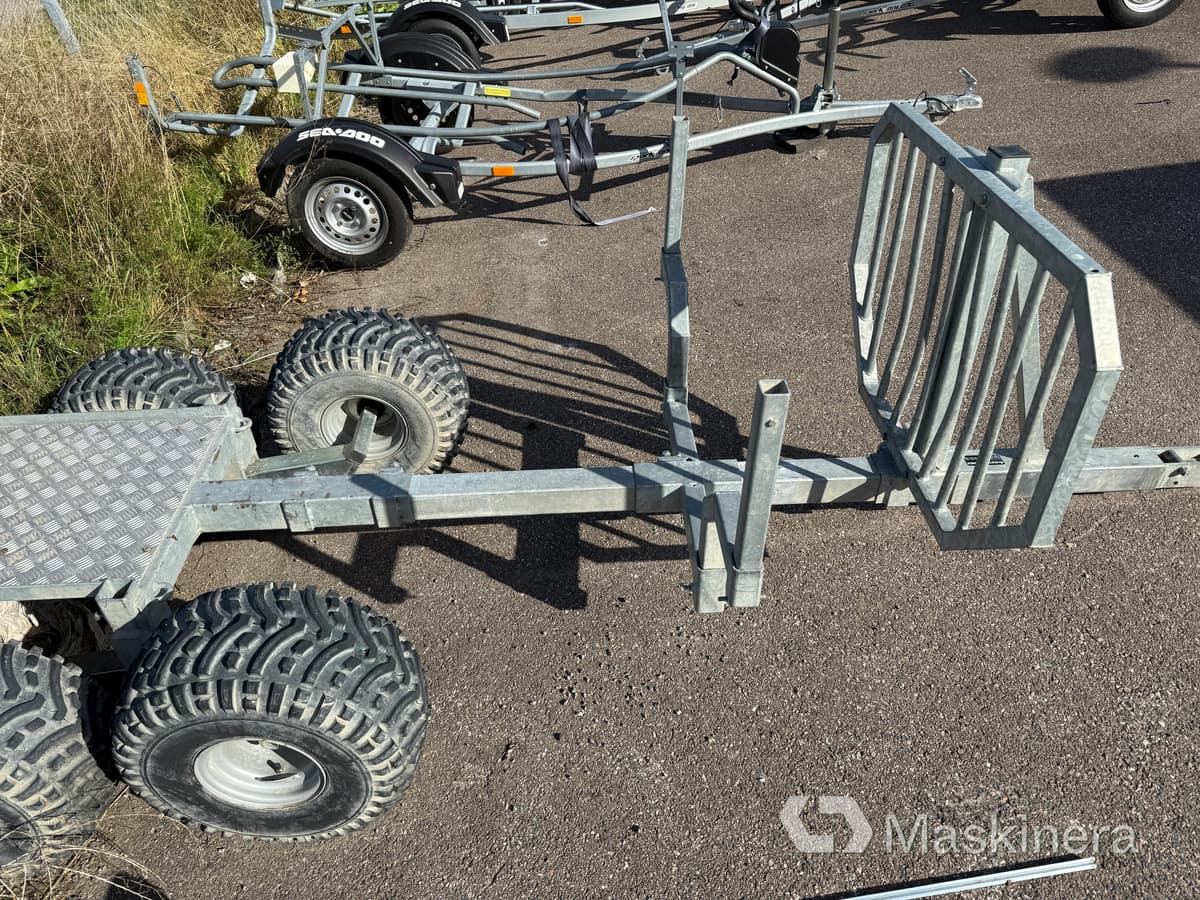 Timmervagn ATV Avestavagnen 1300 kg - Remorque forestière: photos 4 Timmervagn ATV Avestavagnen 1300 kg - Remorque forestière: photos 4