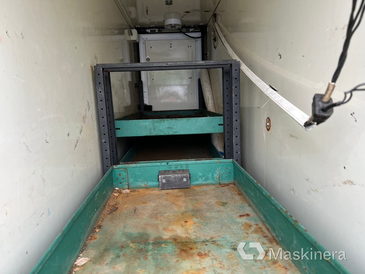 Fourgon utilitaire Volkswagen Crafter 50 2.5 TDI Kranbil med flak Volkswagen Crafter: photos 37