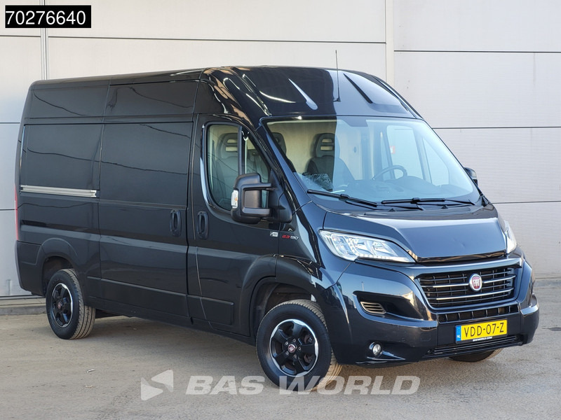 Fiat Ducato 130pk L2H2 LED Navi Camera Airco Cruise L2 11m3 Airco Trekhaak Cruise control - Fourgonnette: photos 3 Fiat Ducato 130pk L2H2 LED Navi Camera Airco Cruise L2 11m3 Airco Trekhaak Cruise control - Fourgonnette: photos 3