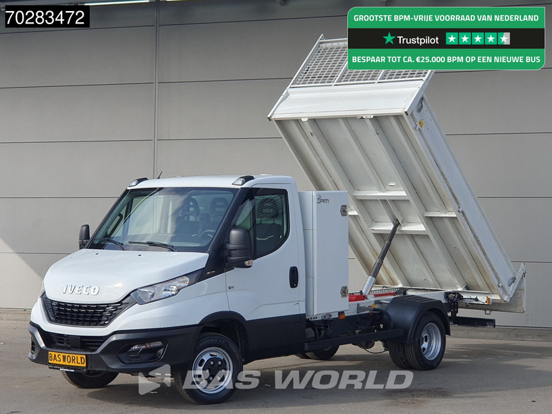 Iveco Daily 35C16 3.0L Kipper met Kist Dubbellucht 3,5t Trekhaak Airco Cruise Euro6 Tipper Benne Kieper 2m3 Airco Trekhaak Cruise control - Utilitaire benne: photos 1 Iveco Daily 35C16 3.0L Kipper met Kist Dubbellucht 3,5t Trekhaak Airco Cruise Euro6 Tipper Benne Kieper 2m3 Airco Trekhaak Cruise control - Utilitaire benne: photos 1