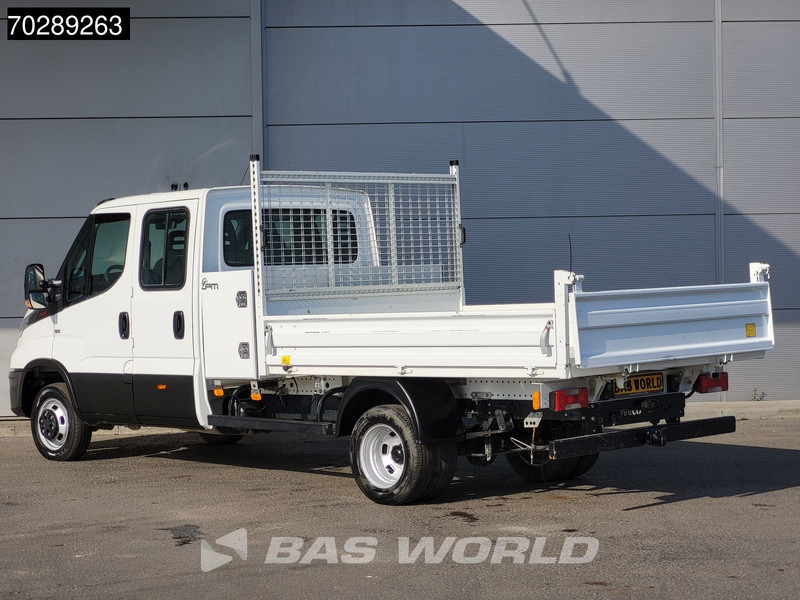 Iveco Daily 35C16 3.0L Open Laadbak met Kist Dubbel Cabine Dubbellucht 3,5t Trekhaak Navi Airco Cruise Camera Euro6 Pritsche Pickup Open Box - Utilitaire plateau: photos 5 Iveco Daily 35C16 3.0L Open Laadbak met Kist Dubbel Cabine Dubbellucht 3,5t Trekhaak Navi Airco Cruise Camera Euro6 Pritsche Pickup Open Box - Utilitaire plateau: photos 5