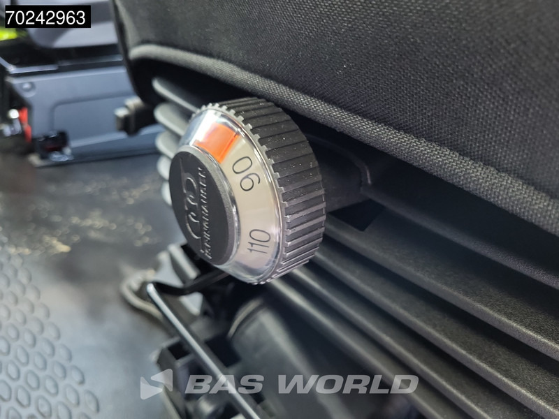 Utilitaire plateau neuf Iveco Daily 35C18 3.0L Automaat 180PK 2025-Model Open laadbak Dubbel Cabine Navi ACC LED 3,5T Trekvermogen Euro6 Pritsche Pickup Airco Dubbe: photos 20 Utilitaire plateau neuf Iveco Daily 35C18 3.0L Automaat 180PK 2025-Model Open laadbak Dubbel Cabine Navi ACC LED 3,5T Trekvermogen Euro6 Pritsche Pickup Airco Dubbe: photos 20