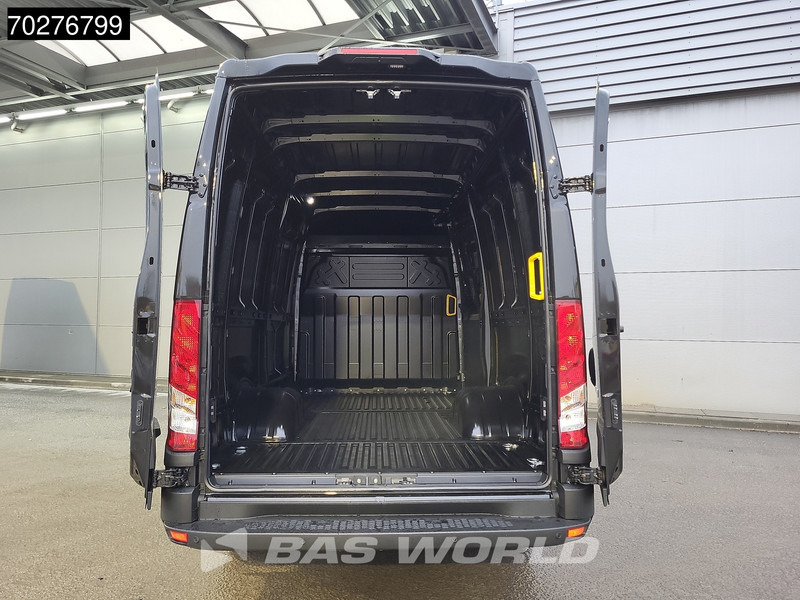 Fourgon utilitaire neuf Iveco Daily 35C21 210PK 3.0L Black Edition 2025 model ACC LED Camera L2 12m3 Airco: photos 7