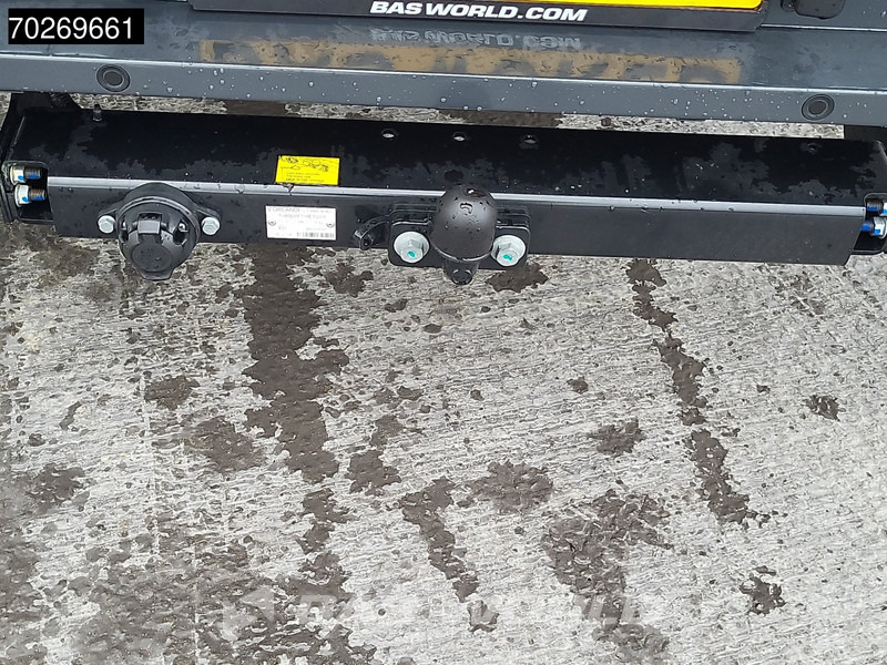 Iveco Daily 35C21 3.0 210PK Black Edition 2025model Dubbel Cabine Open laadbak 3.5t Trekhaak CarPlay ACC LED Pritsche Pickup Airco Dubbel ca - Utilitaire plateau: photos 3 Iveco Daily 35C21 3.0 210PK Black Edition 2025model Dubbel Cabine Open laadbak 3.5t Trekhaak CarPlay ACC LED Pritsche Pickup Airco Dubbel ca - Utilitaire plateau: photos 3