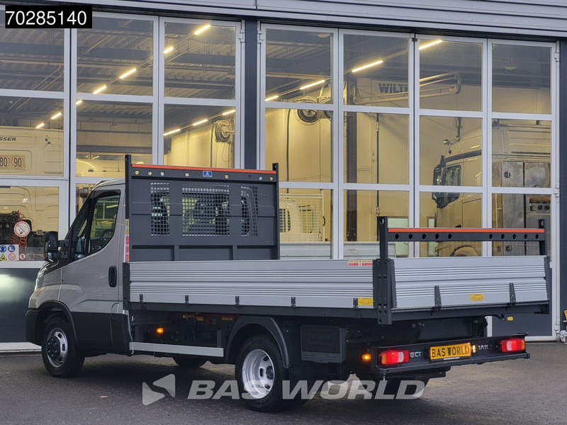 Iveco Daily 35C21 3.0L 210PK Automaat Open Laadbak 2025 model ACC Airco CarPlay Pritsche Pickup Open Box Airco - Utilitaire plateau: photos 5 Iveco Daily 35C21 3.0L 210PK Automaat Open Laadbak 2025 model ACC Airco CarPlay Pritsche Pickup Open Box Airco - Utilitaire plateau: photos 5