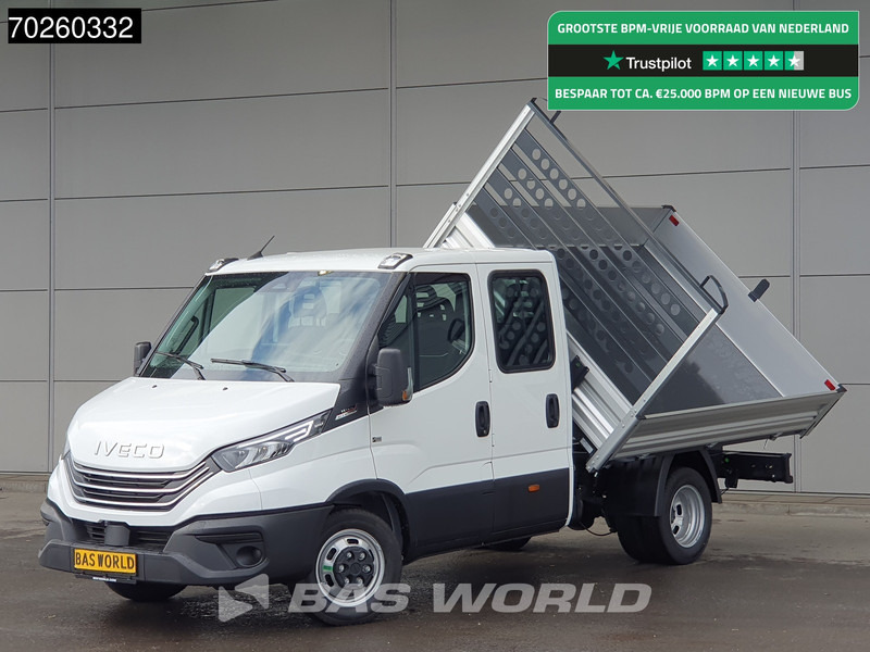 Iveco Daily 35C21 3-Zijdige Kipper Dubbel Cabine 210PK 3.0L Dubbellucht 3,5t Trekhaak ACC Airco LED Camera CarPlay Euro6 Tipper Benne Kieper - Utilitaire benne: photos 1 Iveco Daily 35C21 3-Zijdige Kipper Dubbel Cabine 210PK 3.0L Dubbellucht 3,5t Trekhaak ACC Airco LED Camera CarPlay Euro6 Tipper Benne Kieper - Utilitaire benne: photos 1