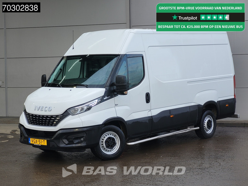 Iveco Daily 35S14 Automaat L2H2 3,5t Trekgewicht ACC LED Navi Airco Camera Parkeersensoren APK 09-2026 L2 Airco - Fourgon utilitaire: photos 1 Iveco Daily 35S14 Automaat L2H2 3,5t Trekgewicht ACC LED Navi Airco Camera Parkeersensoren APK 09-2026 L2 Airco - Fourgon utilitaire: photos 1