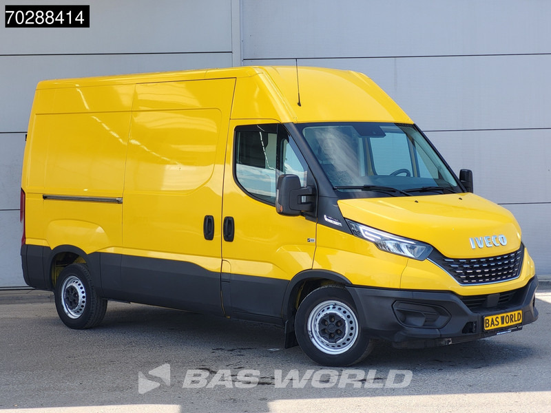 Iveco Daily 35S14 Automaat L2H2 ACC LED 3,5t Trekgewicht Airco Cruise Camera Werkplaatsinrichting Euro6 L2 11m3 Airco - Fourgon utilitaire: photos 3 Iveco Daily 35S14 Automaat L2H2 ACC LED 3,5t Trekgewicht Airco Cruise Camera Werkplaatsinrichting Euro6 L2 11m3 Airco - Fourgon utilitaire: photos 3