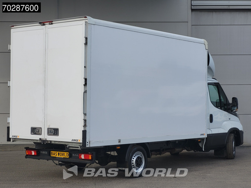 Iveco Daily 35S16 Automaat Bakwagen Achterdeuren 160PK Airco Camera Euro6 Meubelbak Koffer 21m3 Airco - Fourgon grand volume: photos 2 Iveco Daily 35S16 Automaat Bakwagen Achterdeuren 160PK Airco Camera Euro6 Meubelbak Koffer 21m3 Airco - Fourgon grand volume: photos 2