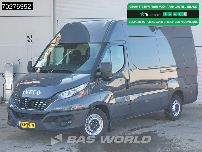 Iveco Daily 35S16 Automaat L2H2 3,5t Trekhaak LED ACC Airco Cruise L2 12m3 Airco Trekhaak - Fourgon utilitaire: photos 1 Iveco Daily 35S16 Automaat L2H2 3,5t Trekhaak LED ACC Airco Cruise L2 12m3 Airco Trekhaak - Fourgon utilitaire: photos 1