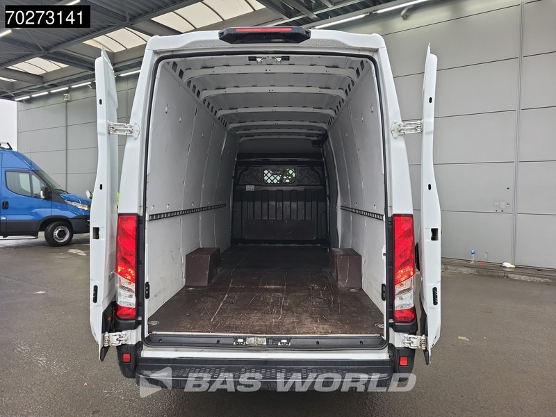 Iveco Daily 35S16 Automaat L3H2 Camera Airco Parkeersensoren L4H2 16m3 Airco - Fourgon utilitaire: photos 3 Iveco Daily 35S16 Automaat L3H2 Camera Airco Parkeersensoren L4H2 16m3 Airco - Fourgon utilitaire: photos 3