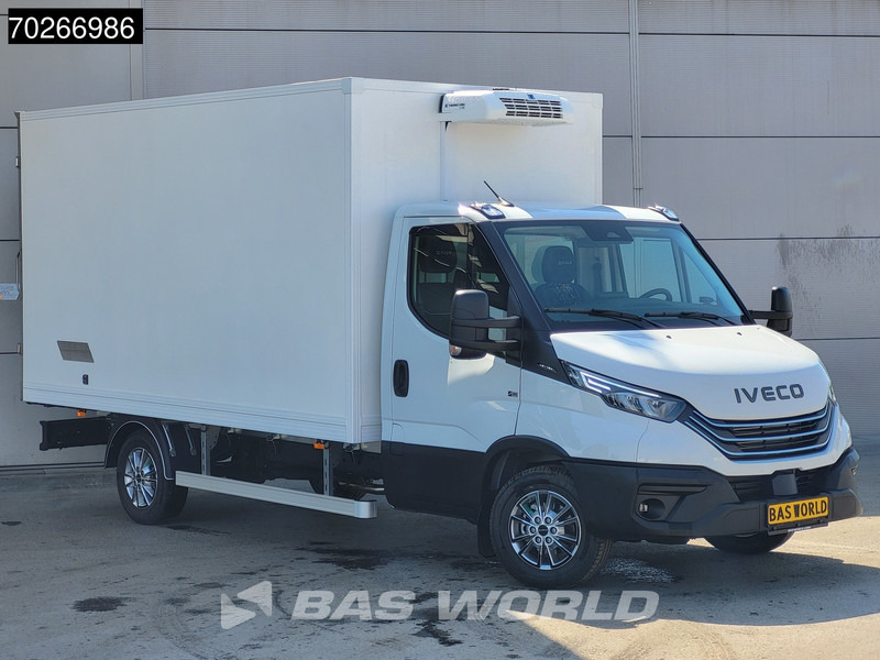 Iveco Daily 35S18 3.0L Koelwagen Thermoking C-250 LED ACC Navi Airco Koel Koeler Kühl Kühler Bakwagen Kühlkoffer 17m3 Airco - Utilitaire frigorifique: photos 2 Iveco Daily 35S18 3.0L Koelwagen Thermoking C-250 LED ACC Navi Airco Koel Koeler Kühl Kühler Bakwagen Kühlkoffer 17m3 Airco - Utilitaire frigorifique: photos 2