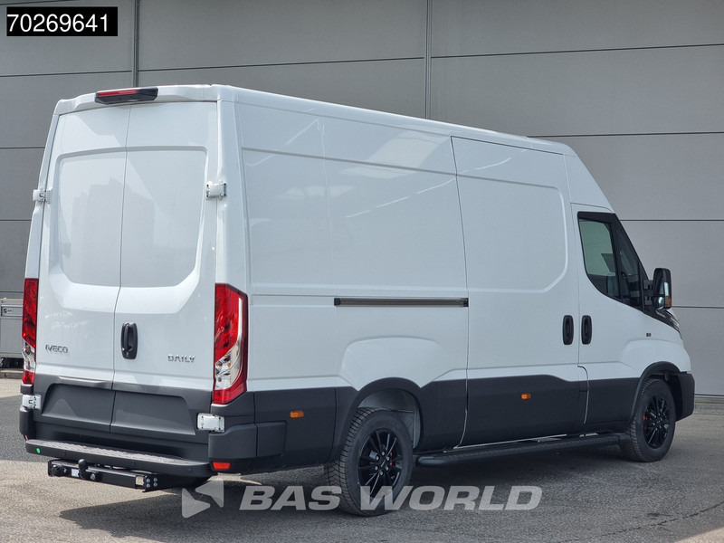Iveco Daily 35S21 3.0L 210PK BAS EDITION L2H2 Bullbar LED ACC CarPlay Camera Trekhaak L2 12m3 Airco Trekhaak - Fourgon utilitaire: photos 5 Iveco Daily 35S21 3.0L 210PK BAS EDITION L2H2 Bullbar LED ACC CarPlay Camera Trekhaak L2 12m3 Airco Trekhaak - Fourgon utilitaire: photos 5