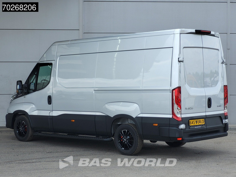 Iveco Daily 35S21 3.0L Automaat Black Edition L2H2 LED ACC Airco Camera 3,5t Trekgewicht Parkeersensoren L3 12m3 Airco - Fourgon utilitaire: photos 2 Iveco Daily 35S21 3.0L Automaat Black Edition L2H2 LED ACC Airco Camera 3,5t Trekgewicht Parkeersensoren L3 12m3 Airco - Fourgon utilitaire: photos 2