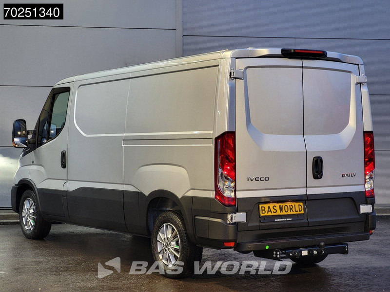 Iveco Daily 35S21 3.0L Automaat L2H1 210PK Laag Dak 2025-Model 3,5t Trekhaak ACC Navi LED Camera Parkeersensoren Euro6 L2 8m3 Airco Trekhaak - Fourgon utilitaire: photos 5 Iveco Daily 35S21 3.0L Automaat L2H1 210PK Laag Dak 2025-Model 3,5t Trekhaak ACC Navi LED Camera Parkeersensoren Euro6 L2 8m3 Airco Trekhaak - Fourgon utilitaire: photos 5