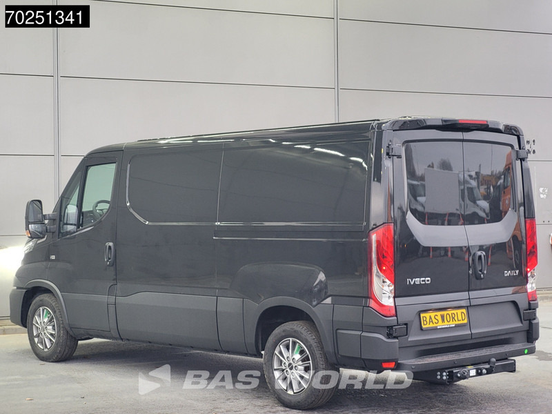 Iveco Daily 35S21 3.0L Automaat L2H1 210PK Laag Dak 2025-Model 3,5t Trekhaak ACC Navi LED Camera Parkeersensoren Euro6 L2 8m3 Airco Trekhaak - Fourgon utilitaire: photos 2 Iveco Daily 35S21 3.0L Automaat L2H1 210PK Laag Dak 2025-Model 3,5t Trekhaak ACC Navi LED Camera Parkeersensoren Euro6 L2 8m3 Airco Trekhaak - Fourgon utilitaire: photos 2