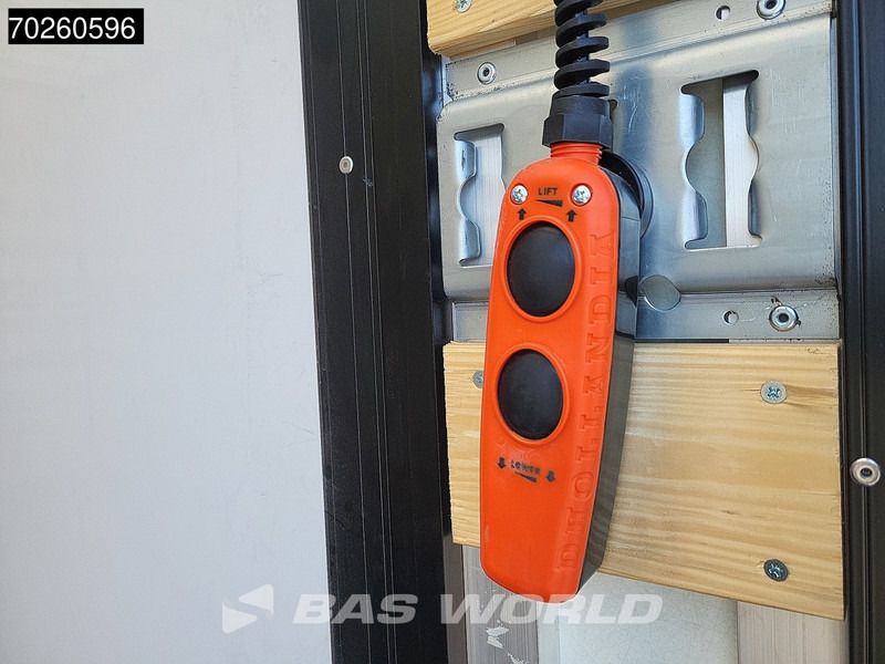 Fourgon grand volume neuf Iveco Daily 35S21 3.0L Automaat Laadklep Zijdeur ACC LED CarPlay Lat om Lat D'Hollandia 3,5t Trekvermogen Meubelbak Koffer Bakwagen Airco: photos 18 Fourgon grand volume neuf Iveco Daily 35S21 3.0L Automaat Laadklep Zijdeur ACC LED CarPlay Lat om Lat D'Hollandia 3,5t Trekvermogen Meubelbak Koffer Bakwagen Airco: photos 18