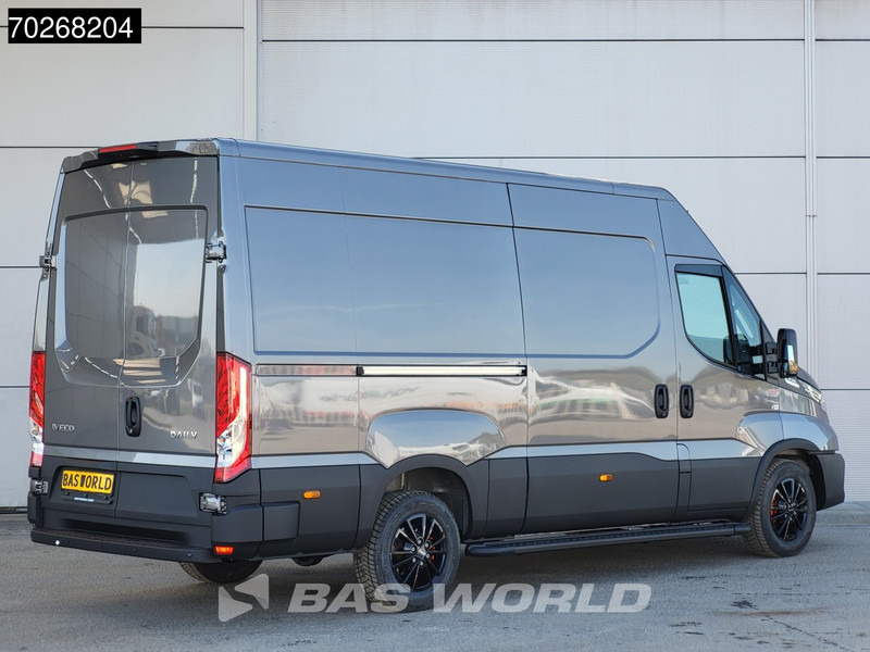 Iveco Daily 35S21 Automaat Black Edition 2025 model L2H2 ACC LED CarPlay Velgen Camera 12m3 Airco - Fourgon utilitaire: photos 5 Iveco Daily 35S21 Automaat Black Edition 2025 model L2H2 ACC LED CarPlay Velgen Camera 12m3 Airco - Fourgon utilitaire: photos 5