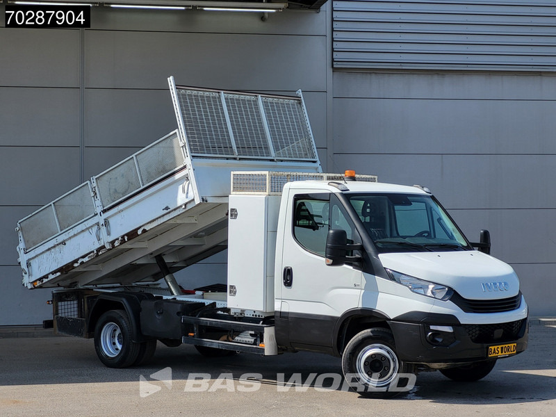 Iveco Daily 72C18 3.0L Open Laadbak Dubbellucht 3,5t Trekhaak Airco Cruise Euro6 Pritsche Pickup Open Box 7m3 Airco Trekhaak Cruise control - Utilitaire plateau: photos 3 Iveco Daily 72C18 3.0L Open Laadbak Dubbellucht 3,5t Trekhaak Airco Cruise Euro6 Pritsche Pickup Open Box 7m3 Airco Trekhaak Cruise control - Utilitaire plateau: photos 3