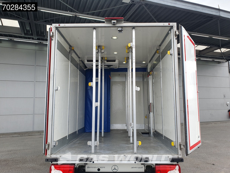 Mercedes-Benz 314 CDI Bi Temp Koelwagen Vriezer Automaat Zijdeur Thermo King V-300 Max Euro6 Koeler Koel Vries Vriezer Kühlwagen Frigo 15m3 Airco - Utilitaire frigorifique: photos 3 Mercedes-Benz 314 CDI Bi Temp Koelwagen Vriezer Automaat Zijdeur Thermo King V-300 Max Euro6 Koeler Koel Vries Vriezer Kühlwagen Frigo 15m3 Airco - Utilitaire frigorifique: photos 3