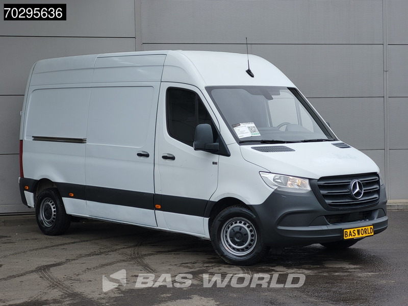 Mercedes-Benz Sprinter 311 CDI L2H2 Airco Cruise MBUX CarPlay Euro6 L2 12m3 Airco Cruise control - Fourgonnette: photos 3 Mercedes-Benz Sprinter 311 CDI L2H2 Airco Cruise MBUX CarPlay Euro6 L2 12m3 Airco Cruise control - Fourgonnette: photos 3