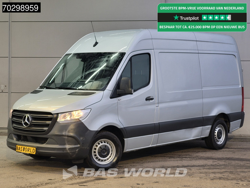 Mercedes-Benz Sprinter 315 CDI Automaat L2H2 150PK Airco Camera Parkeersensoren MBUX CarPlay Euro6 L2 12m3 Airco - Fourgonnette: photos 1 Mercedes-Benz Sprinter 315 CDI Automaat L2H2 150PK Airco Camera Parkeersensoren MBUX CarPlay Euro6 L2 12m3 Airco - Fourgonnette: photos 1
