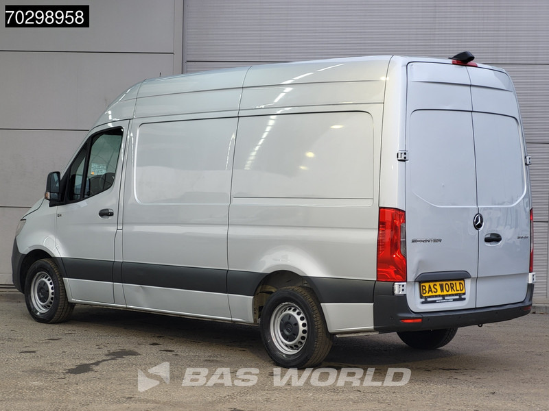 Mercedes-Benz Sprinter 315 CDI Automaat L2H2 150PK Airco Camera Parkeersensoren MBUX CarPlay Euro6 L2 12m3 Airco - Fourgonnette: photos 2 Mercedes-Benz Sprinter 315 CDI Automaat L2H2 150PK Airco Camera Parkeersensoren MBUX CarPlay Euro6 L2 12m3 Airco - Fourgonnette: photos 2