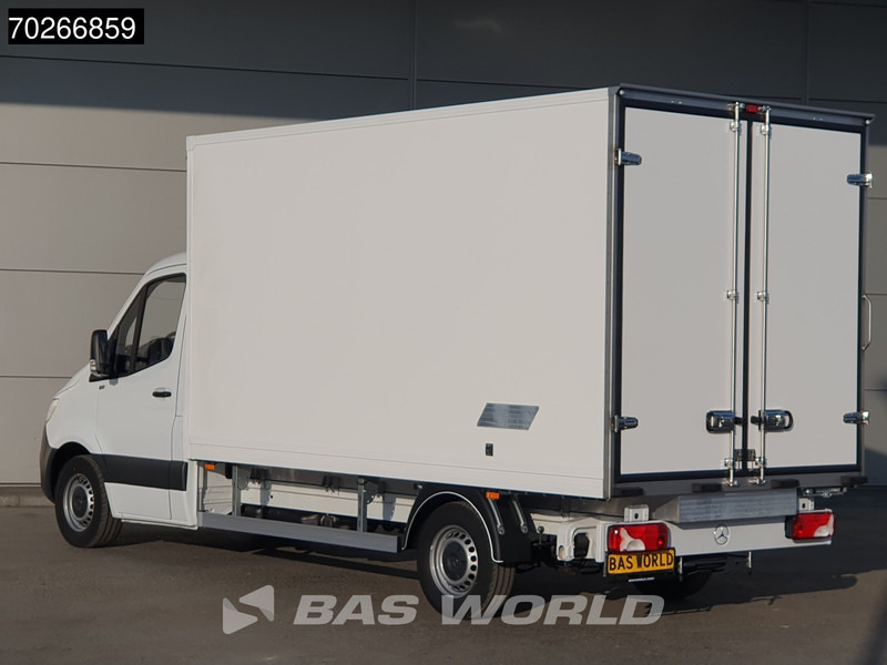 Mercedes-Benz Sprinter 315 CDI Koelwagen Achterdeuren Thermo King C-250 Airco Carplay MBUX Koel Koeler Kühl Kühler Kühlwagen Kühlkoffer 17m3 Airco - Utilitaire frigorifique: photos 2 Mercedes-Benz Sprinter 315 CDI Koelwagen Achterdeuren Thermo King C-250 Airco Carplay MBUX Koel Koeler Kühl Kühler Kühlwagen Kühlkoffer 17m3 Airco - Utilitaire frigorifique: photos 2