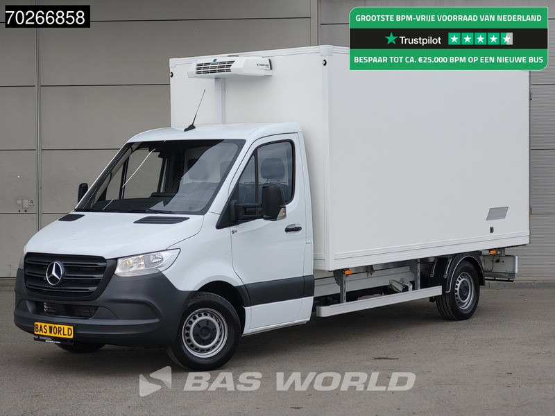Mercedes-Benz Sprinter 315 CDI Koelwagen Achterdeuren Thermo King C-250 Airco MBUX CarPlay Koel Koeler Kühl Kühler Kühlwagen Kühlkoffer 17m3 Airco - Utilitaire frigorifique: photos 1 Mercedes-Benz Sprinter 315 CDI Koelwagen Achterdeuren Thermo King C-250 Airco MBUX CarPlay Koel Koeler Kühl Kühler Kühlwagen Kühlkoffer 17m3 Airco - Utilitaire frigorifique: photos 1