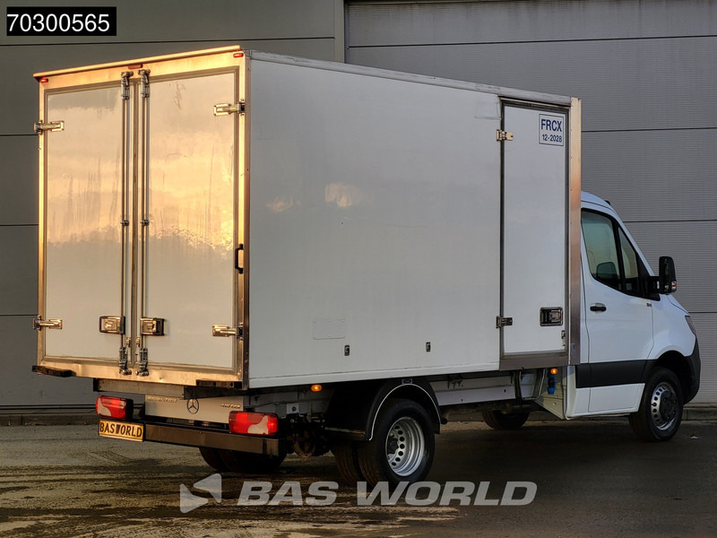 Mercedes-Benz Sprinter 515 CDI Bi-Temp Koelwagen Vriezer Achterdeuren Zijdeur Dubbellucht Carrier Xarios 5 380V Stekker 150PK Airco MBUX CarPlay Euro6 - Utilitaire frigorifique: photos 5 Mercedes-Benz Sprinter 515 CDI Bi-Temp Koelwagen Vriezer Achterdeuren Zijdeur Dubbellucht Carrier Xarios 5 380V Stekker 150PK Airco MBUX CarPlay Euro6 - Utilitaire frigorifique: photos 5