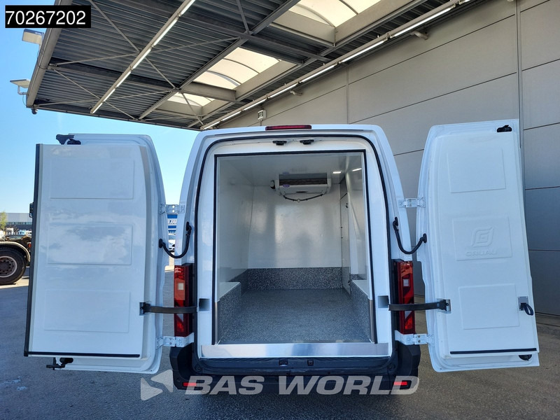 Renault Master 150PK Koelwagen Vriezer -18 Carrier Xarios 200 230V stekker LED Camera Parkeersensoren Airco Cruise Vries Koeler Kühlwagen Kühler Frig - Utilitaire frigorifique: photos 3 Renault Master 150PK Koelwagen Vriezer -18 Carrier Xarios 200 230V stekker LED Camera Parkeersensoren Airco Cruise Vries Koeler Kühlwagen Kühler Frig - Utilitaire frigorifique: photos 3